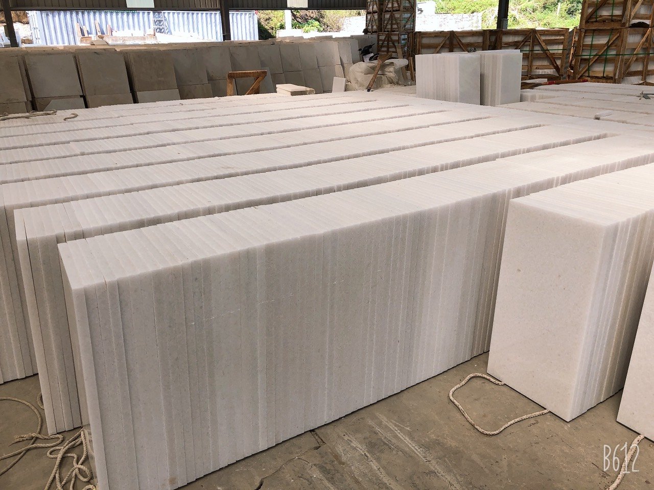 Cơ hội xuất khẩu gạch đá Marble trắng sang thị trường Nhật Bản